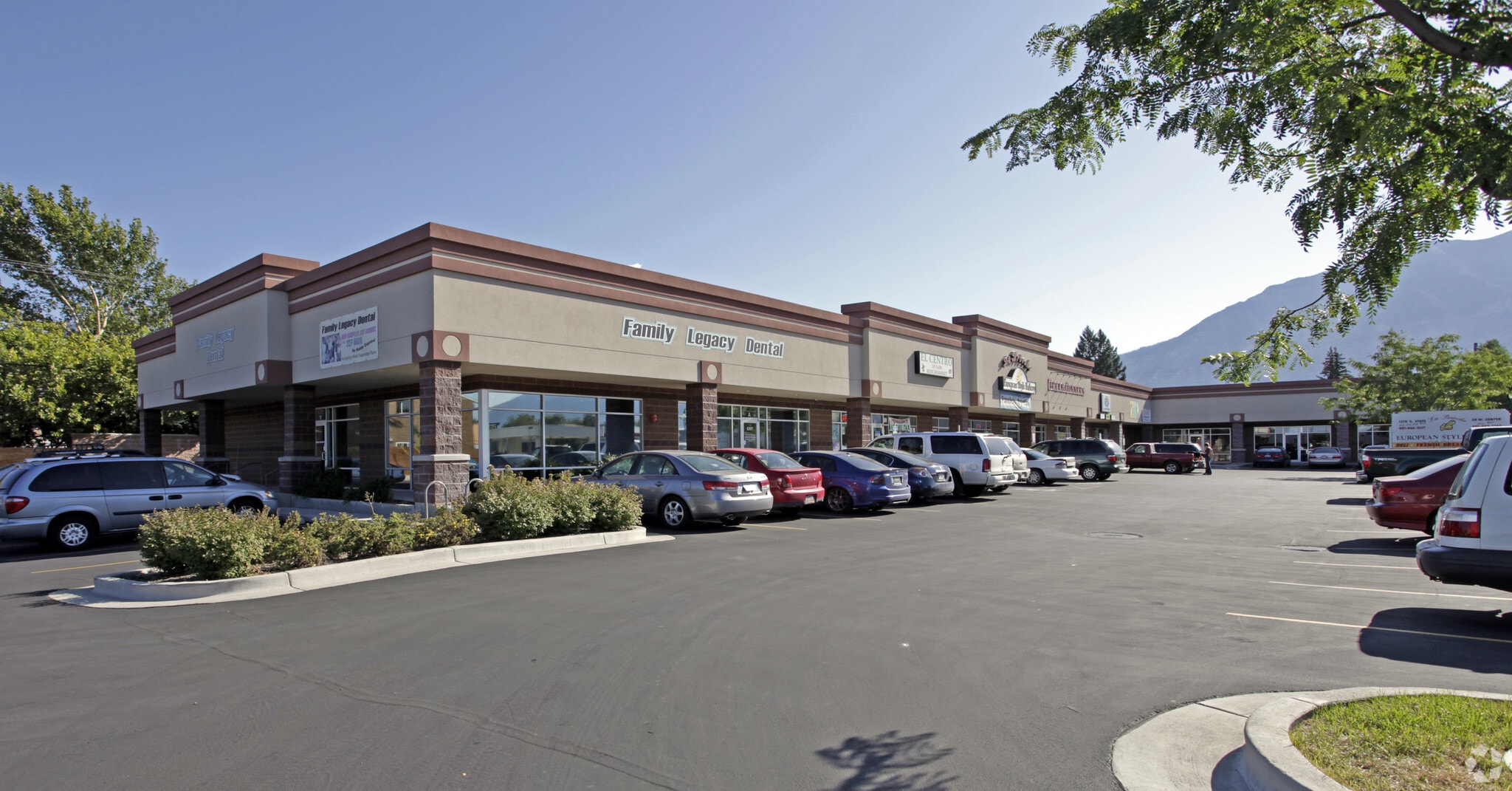 845 N 100 W, Orem, UT for lease Primary Photo- Image 1 of 12