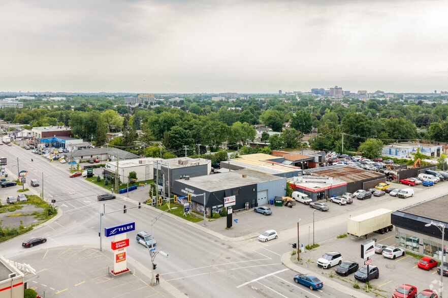 2190 Boul Des Laurentides, Laval, QC for sale - Aerial - Image 2 of 4