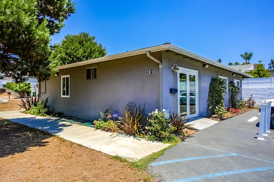 2808-2810 Pio Pico Dr, Carlsbad, CA à louer - Photo principale - Image 1 de 9