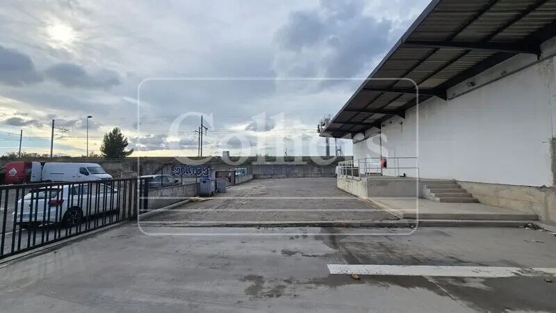 Flex dans Vitrolles à louer - Photo du bâtiment - Image 3 de 6