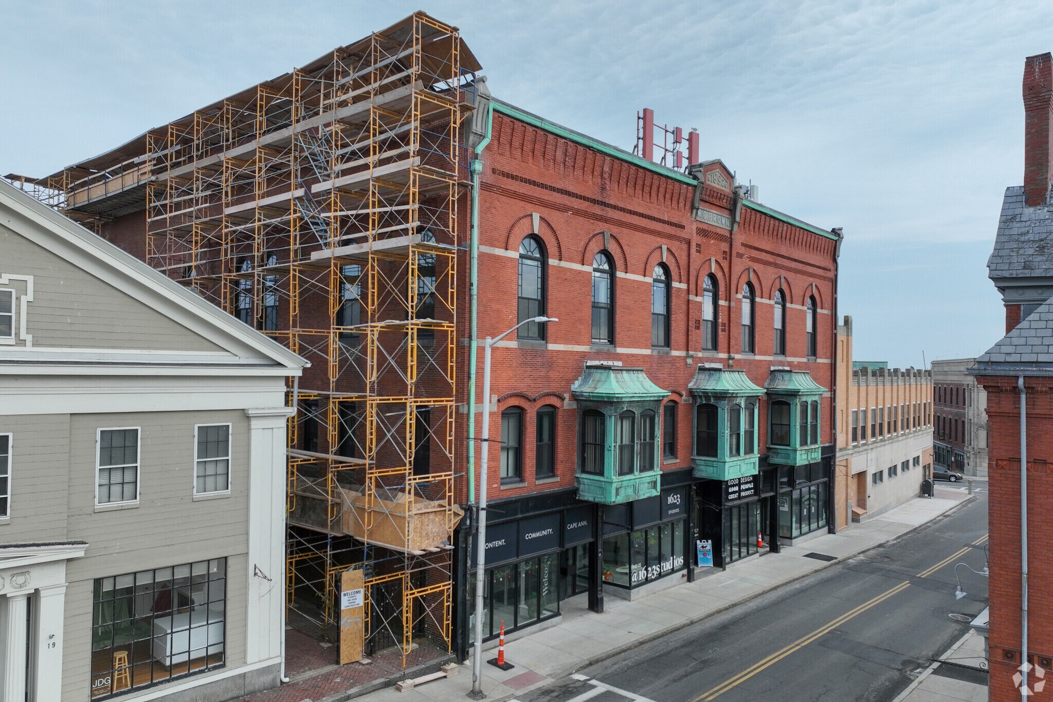 11-13 Pleasant St, Gloucester, MA à louer Photo principale- Image 1 de 6