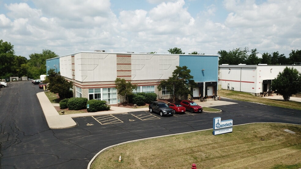 1851 Albright Rd, Montgomery, IL for sale - Building Photo - Image 3 of 14