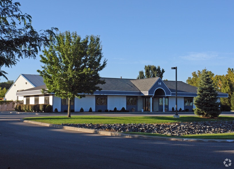 14 Petra Ln, Albany, NY for lease - Building Photo - Image 3 of 12