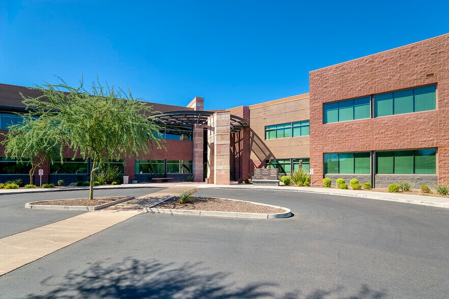 8415 N Pima, Scottsdale, AZ à louer - Photo du bâtiment - Image 3 de 8