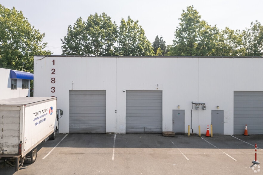 12838 Clarke Pl, Richmond, BC for lease - Building Photo - Image 2 of 3