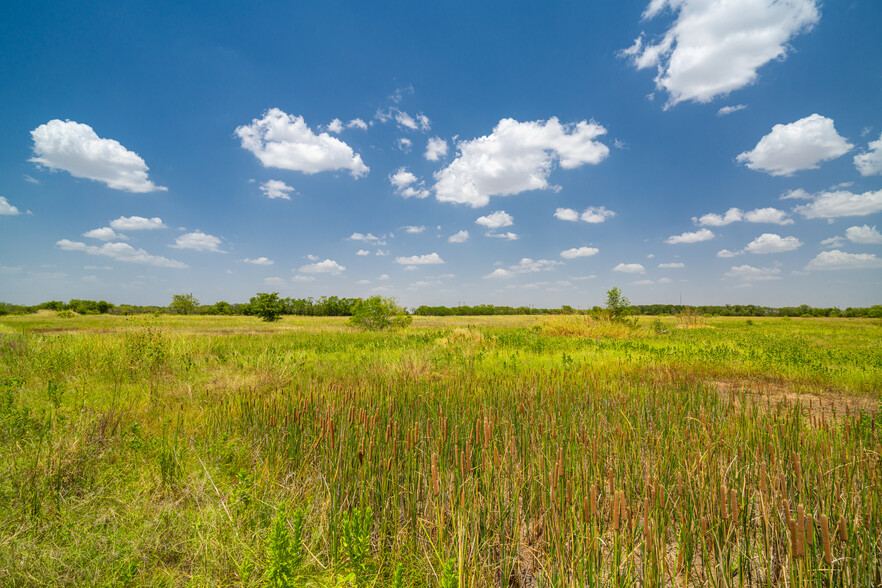 1011 FM 933, Aquilla, TX à vendre - Photo du b timent - Image 3 de 21