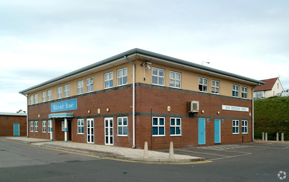 Basin Rd N, Brighton à louer - Photo principale - Image 1 de 1