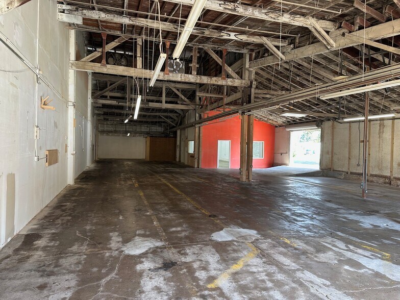 2650 Rosselle St, Jacksonville, FL à louer - Photo du bâtiment - Image 2 de 15