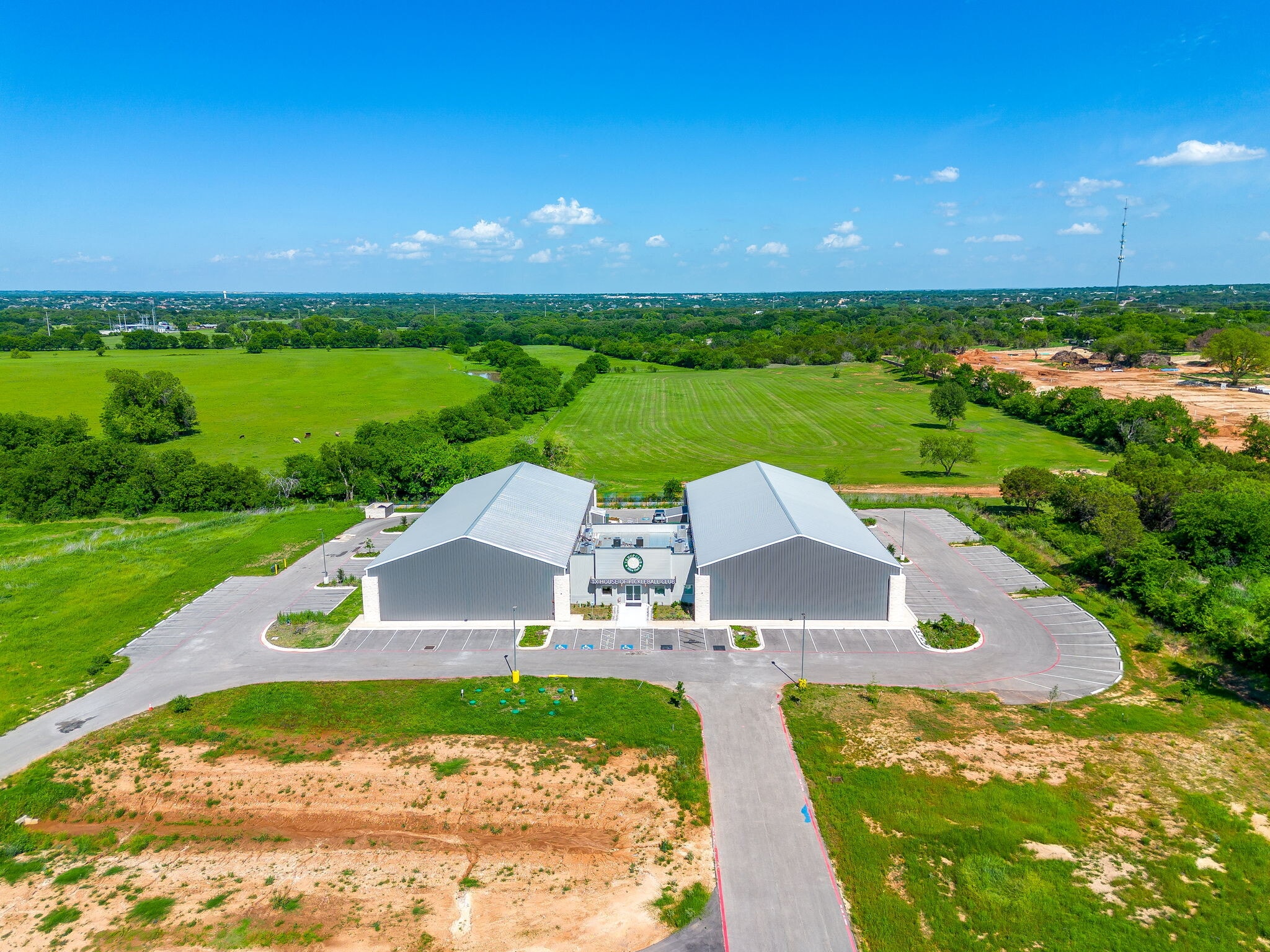 1109 Hwy 51, Granbury, TX à vendre Photo du bâtiment- Image 1 de 12