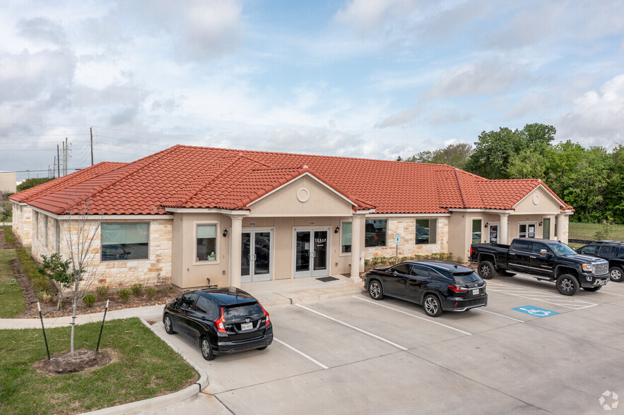 2743 Smith Ranch Rd, Pearland, TX à vendre - Photo du bâtiment - Image 3 de 11