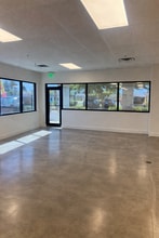 12575 S Cleveland Ave, Fort Myers, FL à louer Photo intérieure- Image 1 de 5