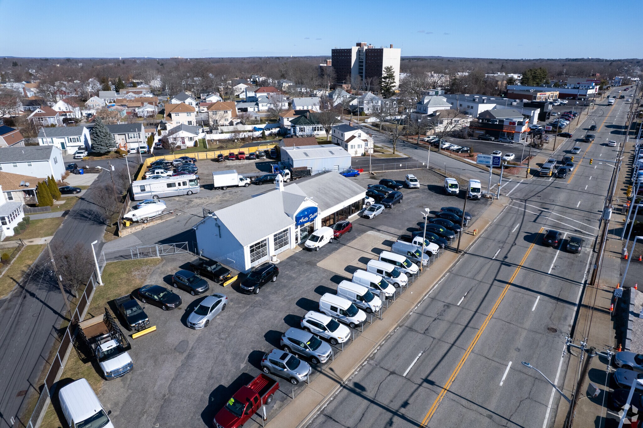460 Taunton Ave, East Providence, RI à vendre Aérien- Image 1 de 8