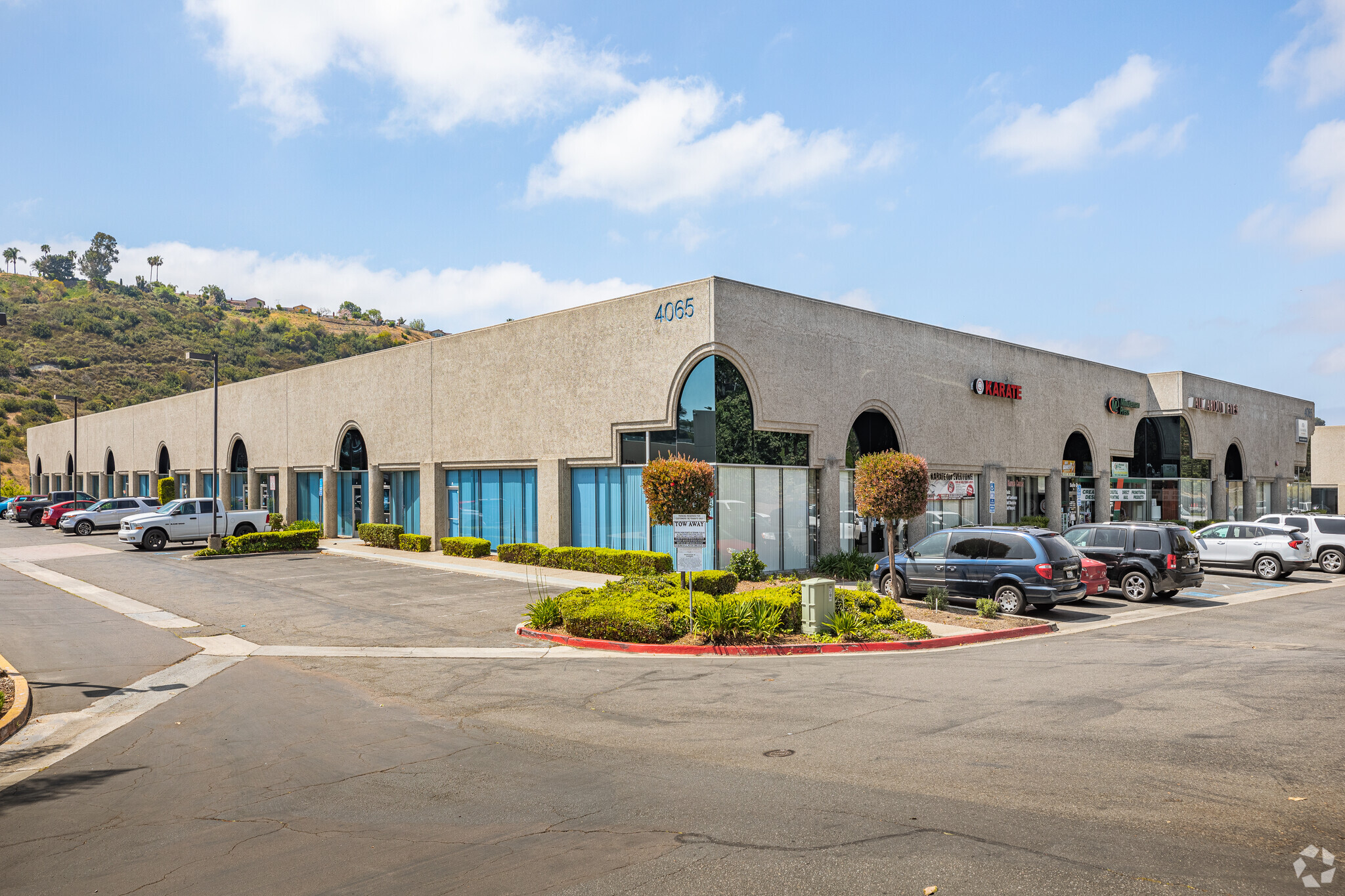 4065 Oceanside Blvd, Oceanside, CA for lease Primary Photo- Image 1 of 7