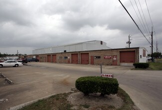 Plus de détails pour 1919 W Sam Houston Pky N, Houston, TX - Local d'activités à louer