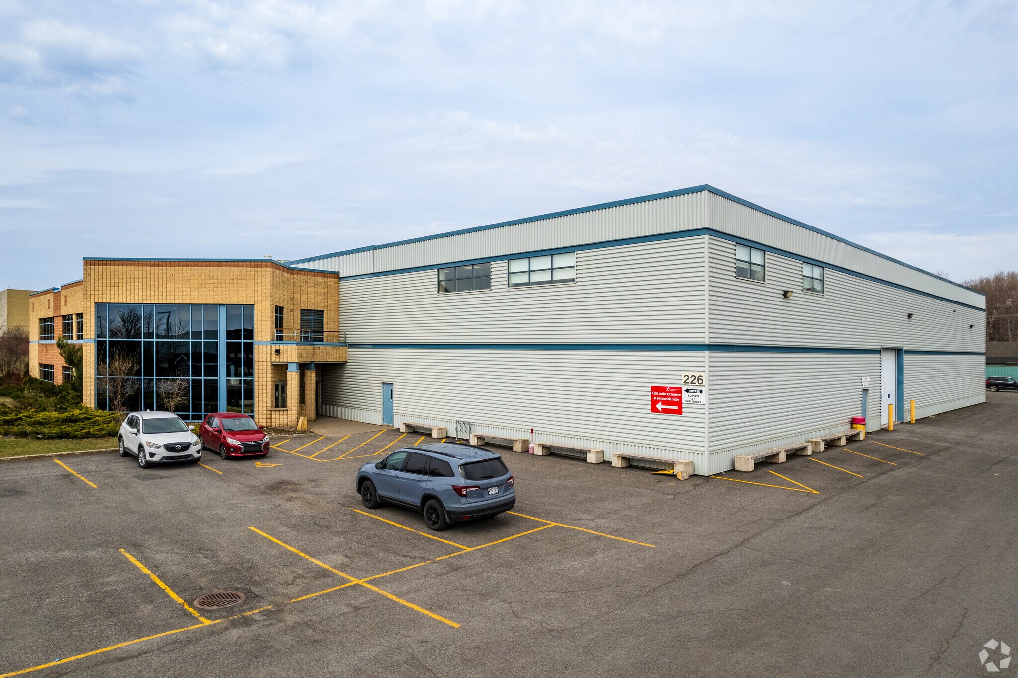 226 Boul Industriel, Châteauguay, QC à vendre Photo principale- Image 1 de 4