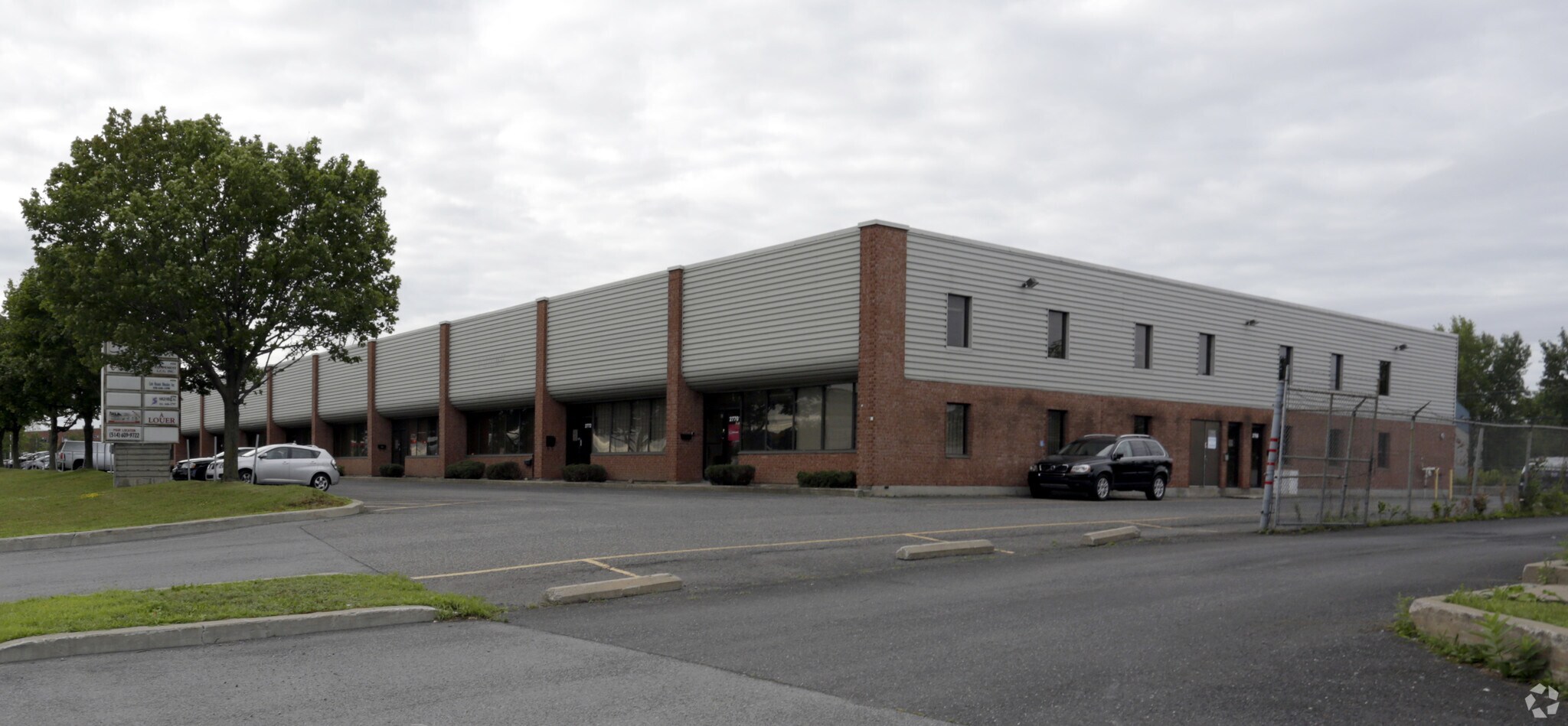 2770-2786 Ch Du Lac, Longueuil, QC for sale Primary Photo- Image 1 of 1