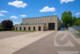 More details for 23510 Groesbeck Hwy, Warren, MI - Industrial for Sale