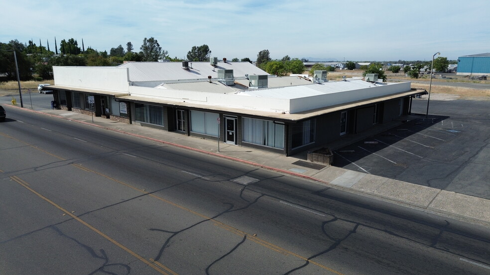 2358-2368 Lincoln St, Oroville, CA for lease - Building Photo - Image 3 of 57