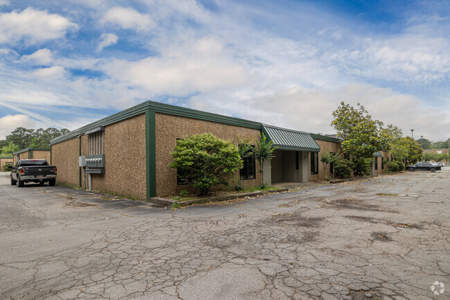 More details for 3520 W 69th St, Little Rock, AR - Flex for Lease