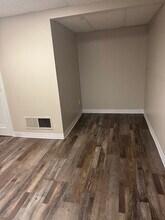 1107 N Blackhawk Blvd, Rockton, IL for lease Interior Photo- Image 2 of 5