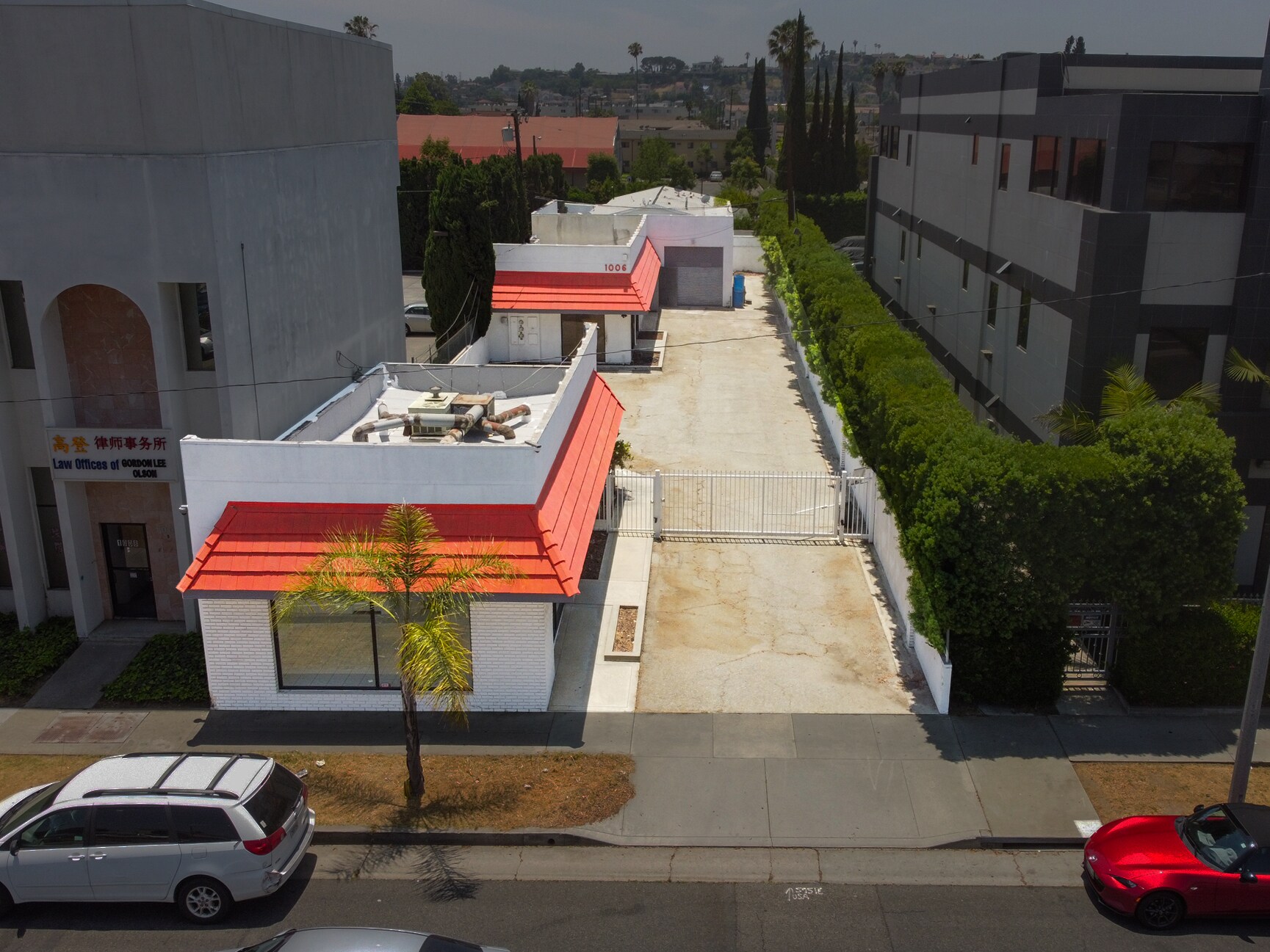 1006 E Garvey Ave, Monterey Park, CA à vendre Photo du bâtiment- Image 1 de 1