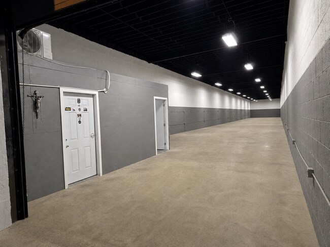 More details for 7331 NW 27th Ave, Miami, FL - Industrial for Lease