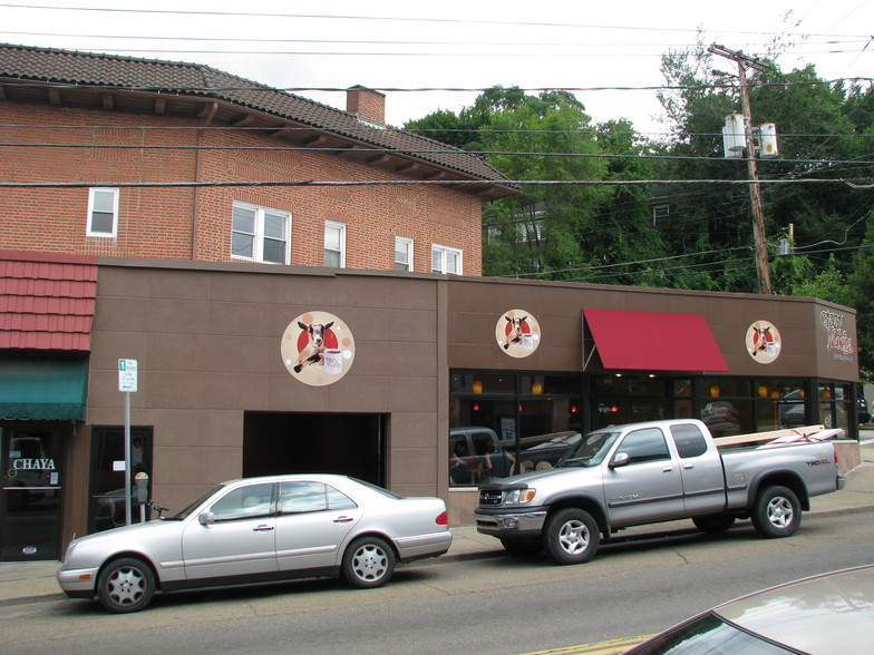 2100 Murray Ave, Pittsburgh, PA à louer - Photo du bâtiment - Image 1 de 6