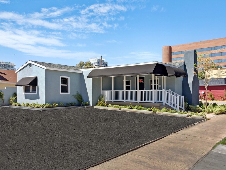 514 E Bonneville Ave, Las Vegas, NV à louer - Photo du bâtiment - Image 3 de 19