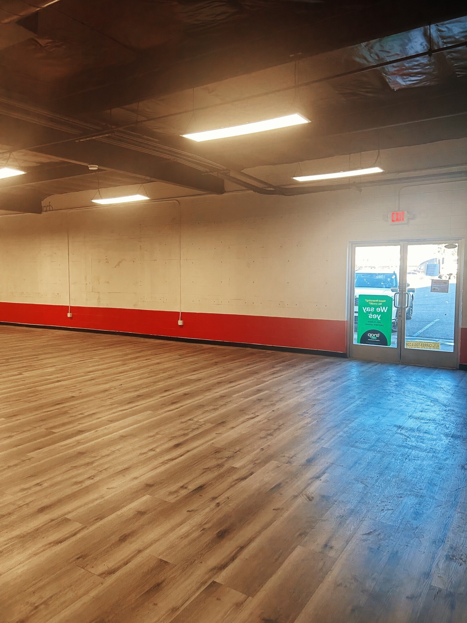 2300 E Steel Rd, Colton, CA à louer Photo intérieure- Image 1 de 2