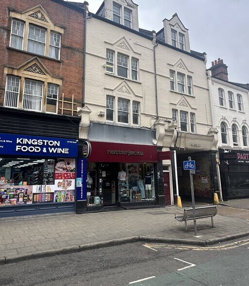 38-42 Fife Rd, Kingston Upon Thames à louer - Photo du bâtiment - Image 1 de 3