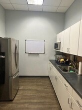 13085 SW 1st Ln, Newberry, FL à louer Photo intérieure- Image 2 de 6