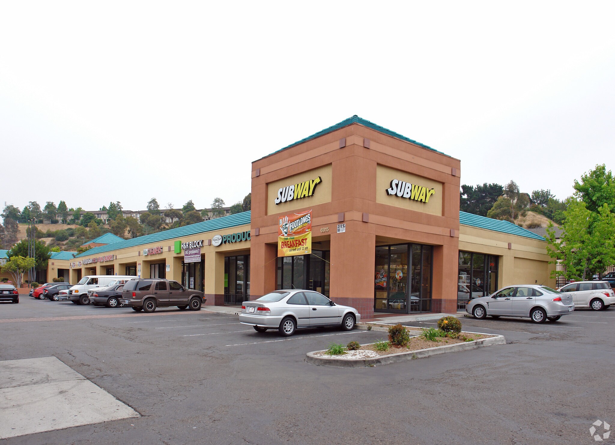 6905-6925 Paradise Valley Rd, Spring Valley, CA for lease Primary Photo- Image 1 of 6