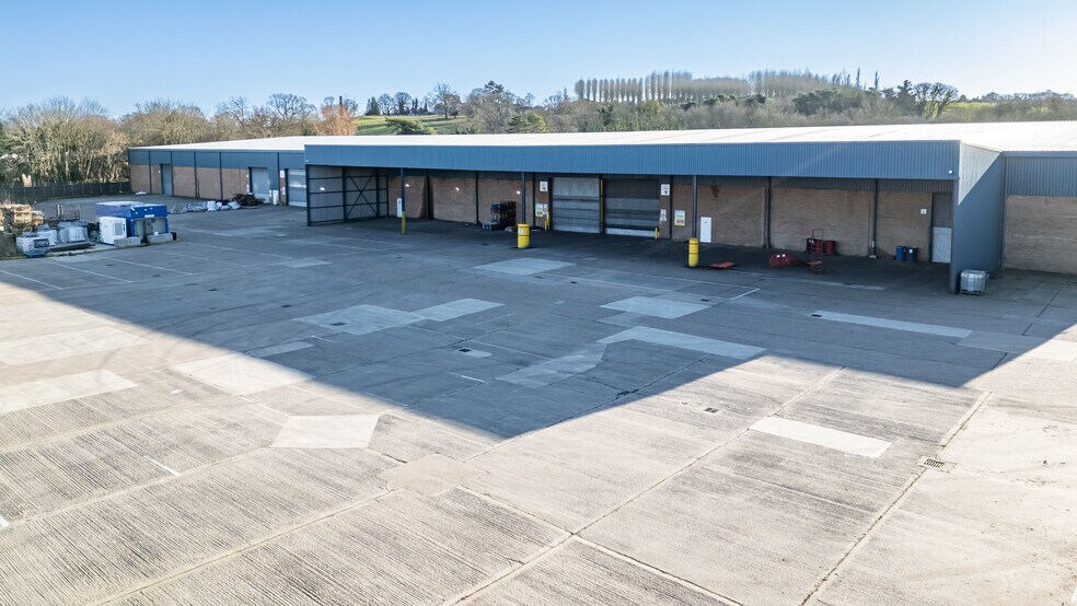 Furnace Ln, Nether Heyford à louer - Photo du bâtiment - Image 3 de 6