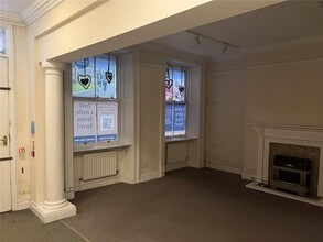 40 Narrowgate, Alnwick for lease Interior Photo- Image 2 of 12