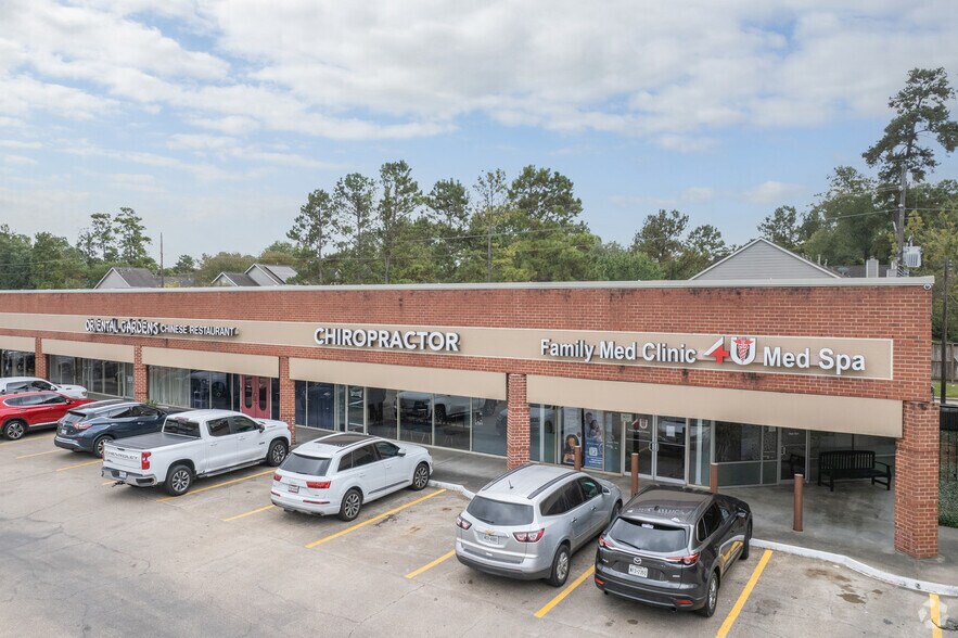 1522-1580 Kingwood Dr, Kingwood, TX à louer - Photo du bâtiment - Image 3 de 5