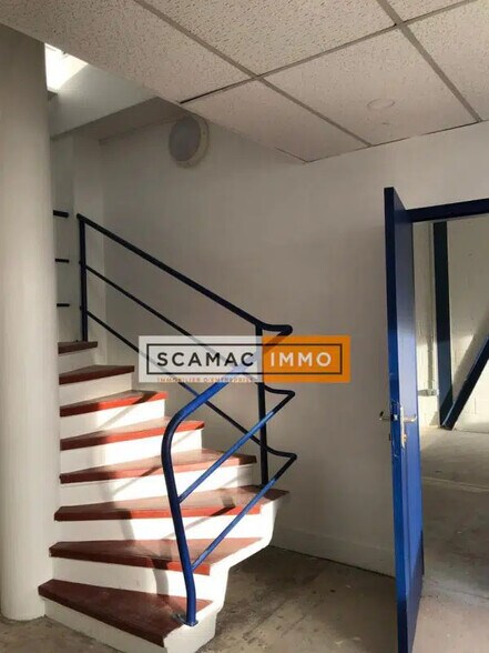 Industrial in Villejuif for lease - Interior Photo - Image 3 of 5