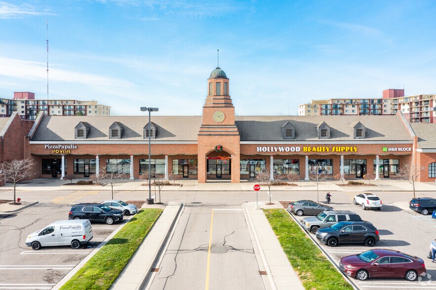 23675-23765 Greenfield Rd, Southfield, MI à louer - Photo du bâtiment - Image 3 de 7