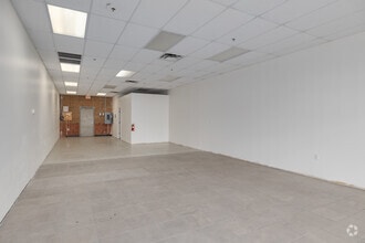 4425-4545 E Mckellips Rd, Mesa, AZ à louer Photo intérieure- Image 1 de 3