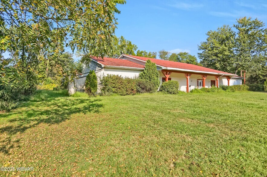 8265 State Route 405, Milton, PA à vendre - Photo du bâtiment - Image 3 de 23