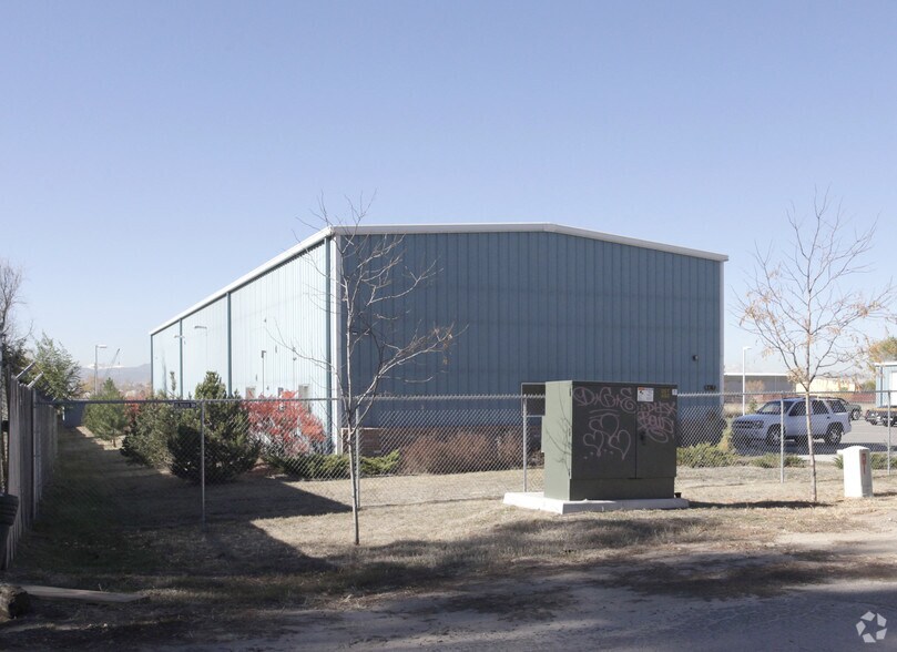 7361 Ivy St, Commerce City, CO à louer - Photo du bâtiment - Image 3 de 3