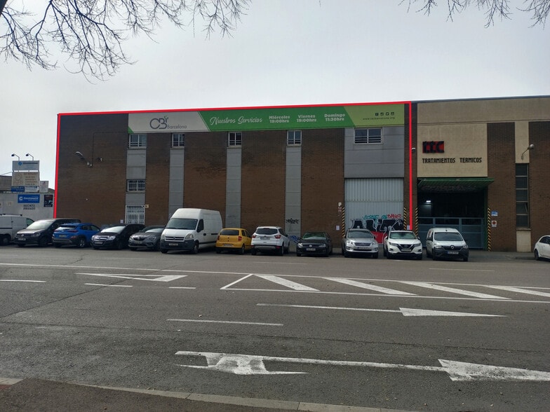 Industrial in Barcelona, Barcelona for lease - Interior Photo - Image 2 of 25