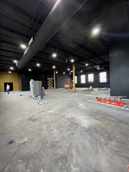 405 Monroe Ave, Memphis, TN à vendre - Photo du bâtiment - Image 3 de 39