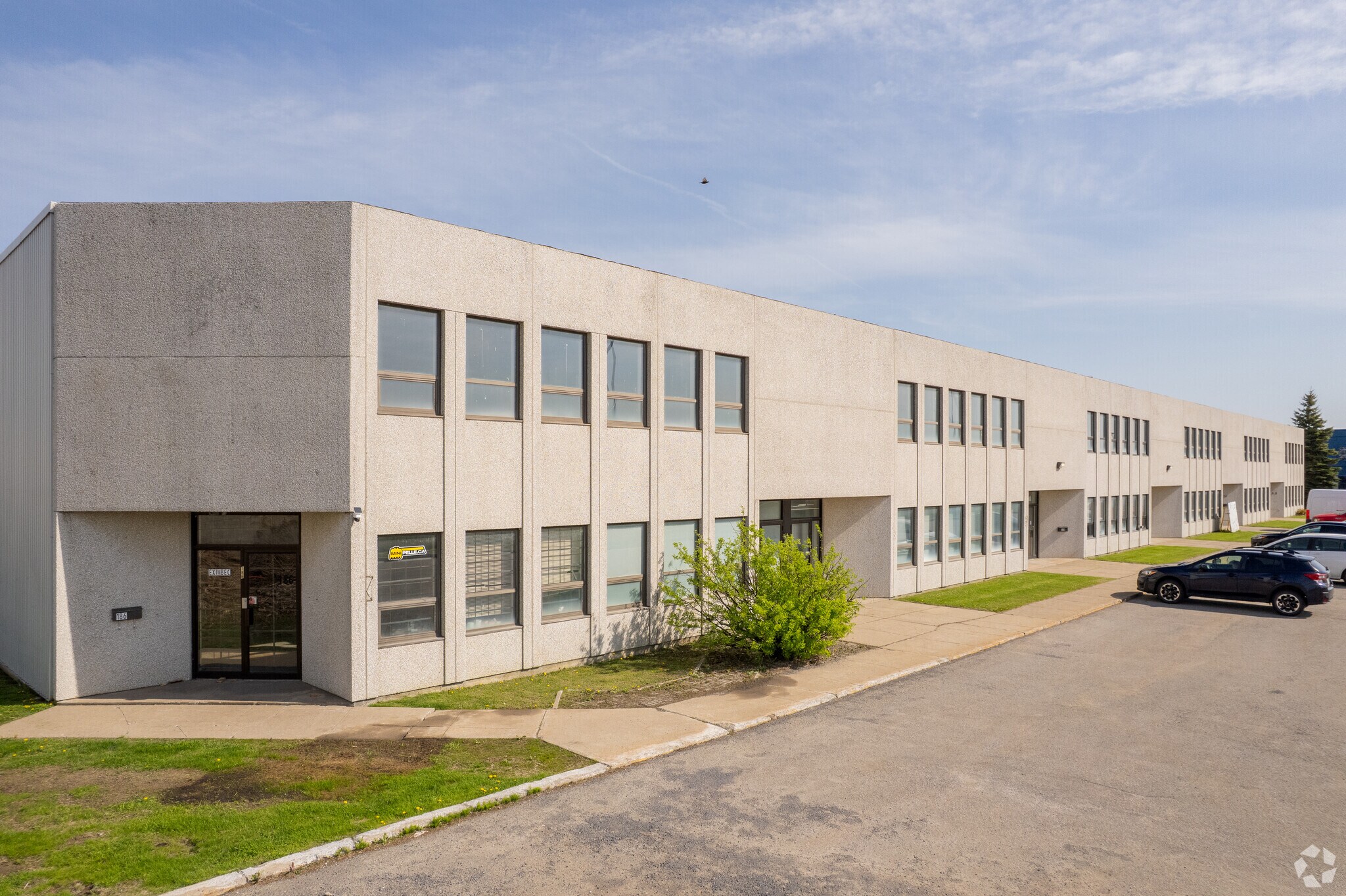 184-186 Rue Aimé-Vincent, Vaudreuil-dorion, QC à vendre Photo du bâtiment- Image 1 de 1