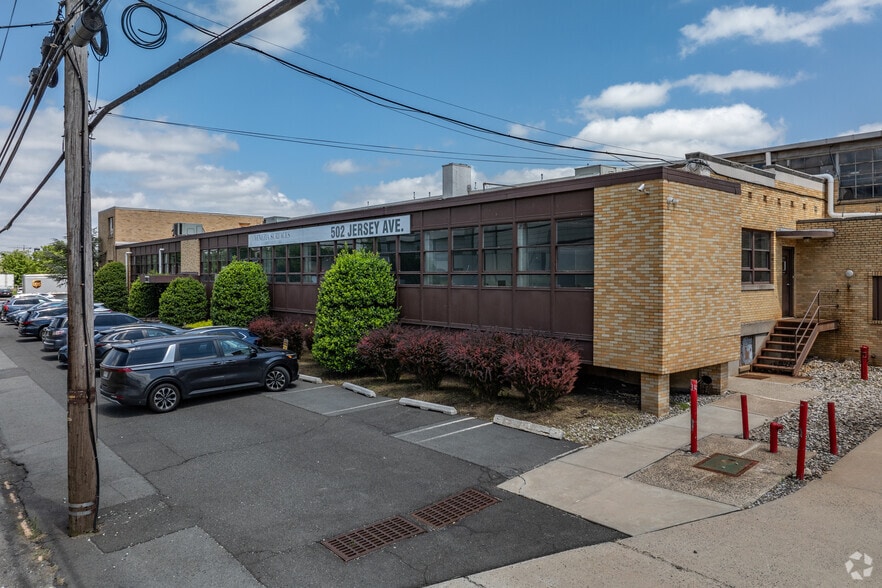 502 Jersey Ave, New Brunswick, NJ for lease - Building Photo - Image 1 of 15