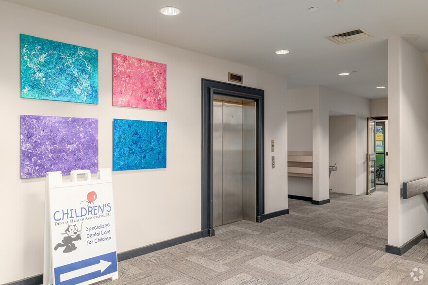 920 Germantown Pike, Plymouth Meeting, PA à louer - Hall d’entrée - Image 2 de 3