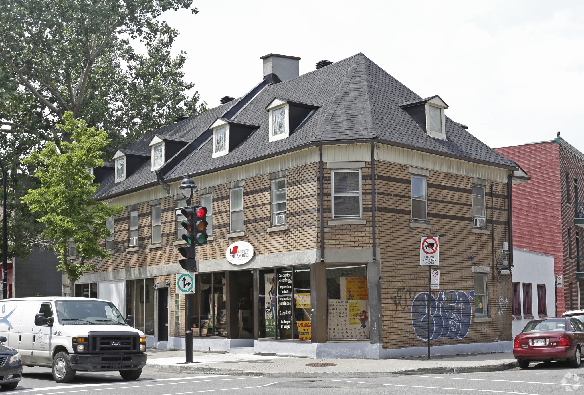 4501-4507 Rue Saint-Jacques, Montréal, QC à vendre Photo principale- Image 1 de 1