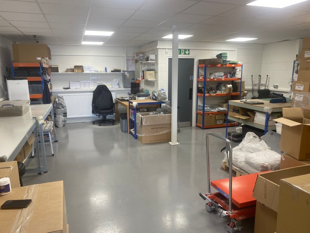 Travellers Clos, North Mymms for lease Interior Photo- Image 1 of 5