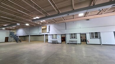 5525 Erindale Dr, Colorado Springs, CO for lease Interior Photo- Image 2 of 22