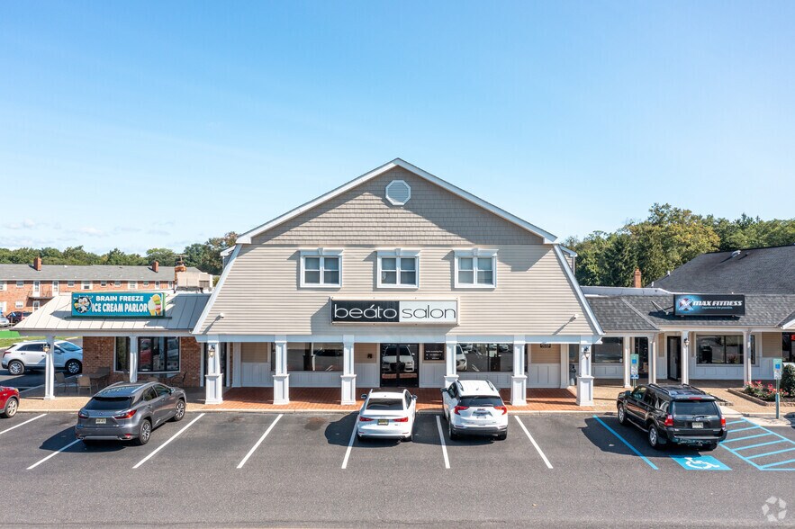 3701 Church Rd, Mount Laurel, NJ à louer - Photo du bâtiment - Image 2 de 2