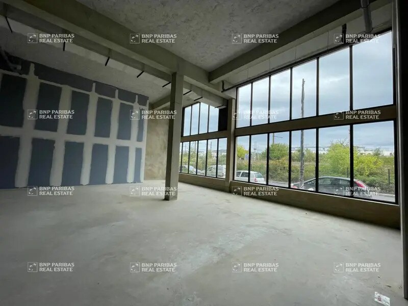 Flex in Bordeaux for sale Building Photo- Image 1 of 16